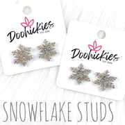 7636 Glittery Snowflake Studs