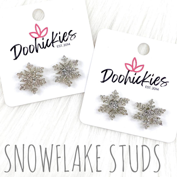 7636 Glittery Snowflake Studs